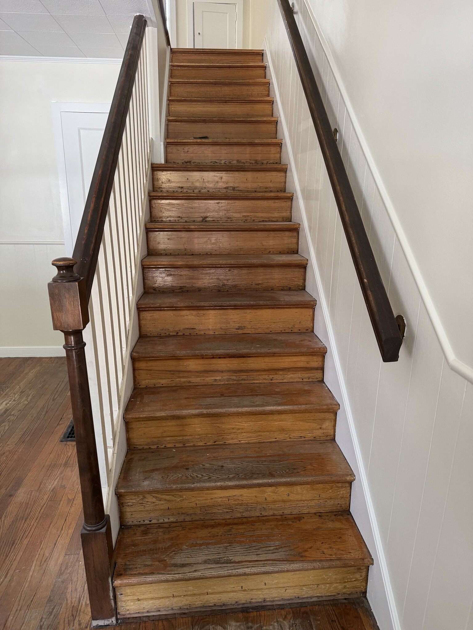Stairway - 825 Saint Joseph St