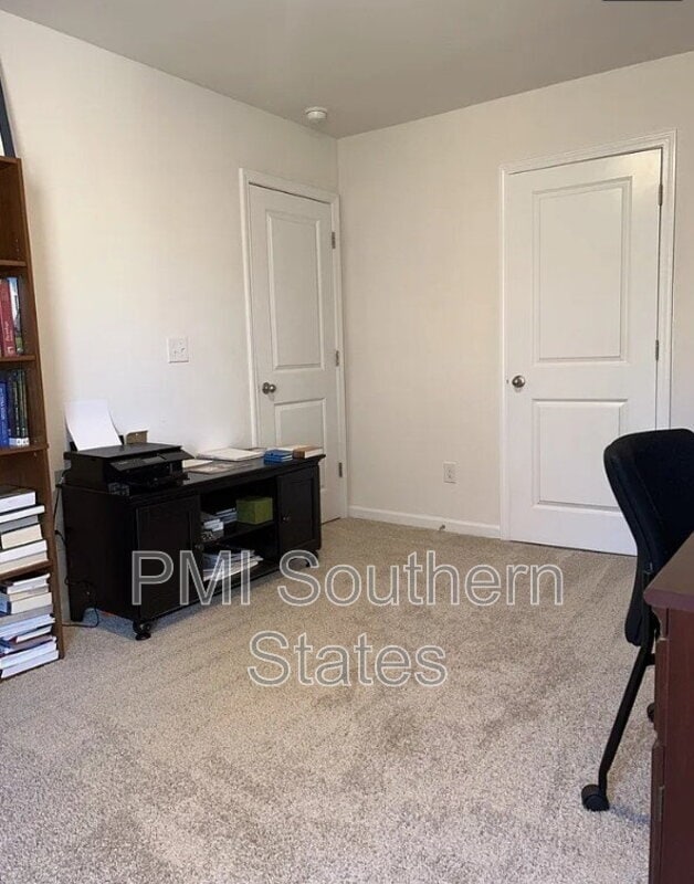Building Photo - 276 Hillendale Way