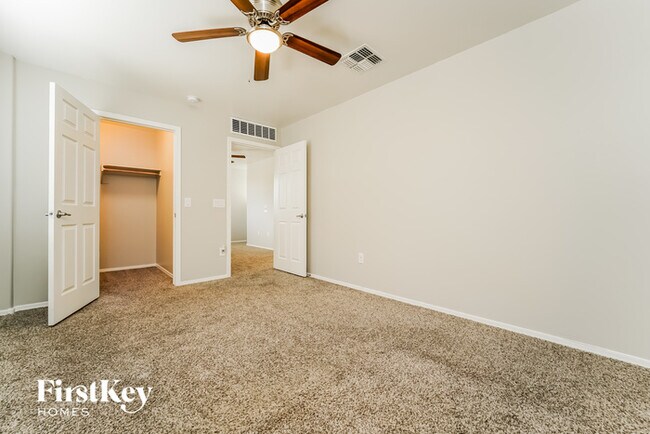 Building Photo - 12291 W Fianchetto Dr