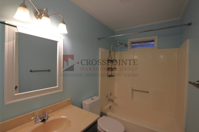 Building Photo - Tour Today! Adorable 3 Bedroom 2 Bath Home...