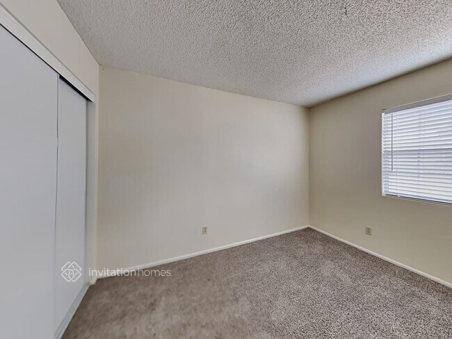 Building Photo - 4707 W Villa Maria Dr