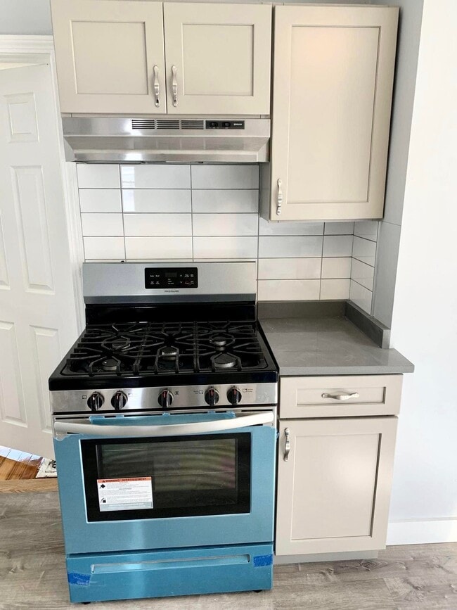 Building Photo - 6 Nahant Ave