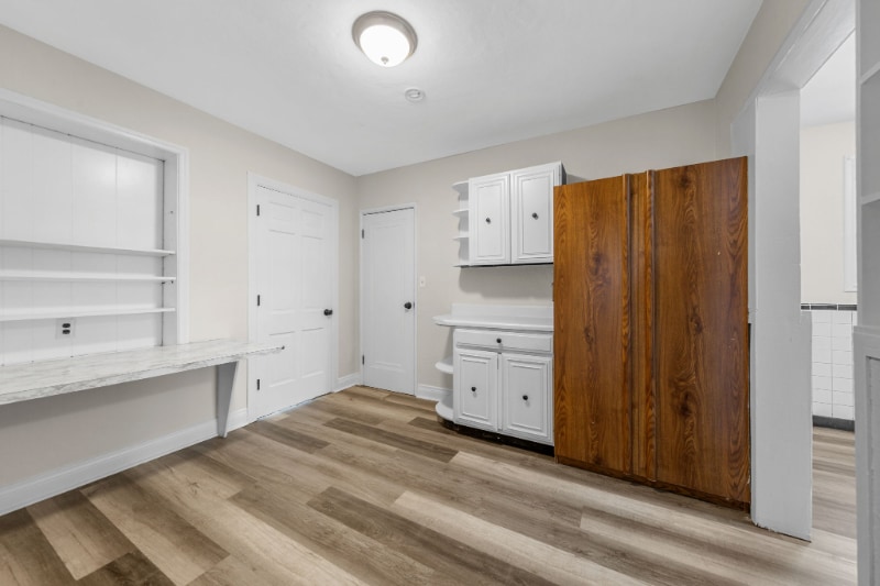 Building Photo - 2329 Brown Rd