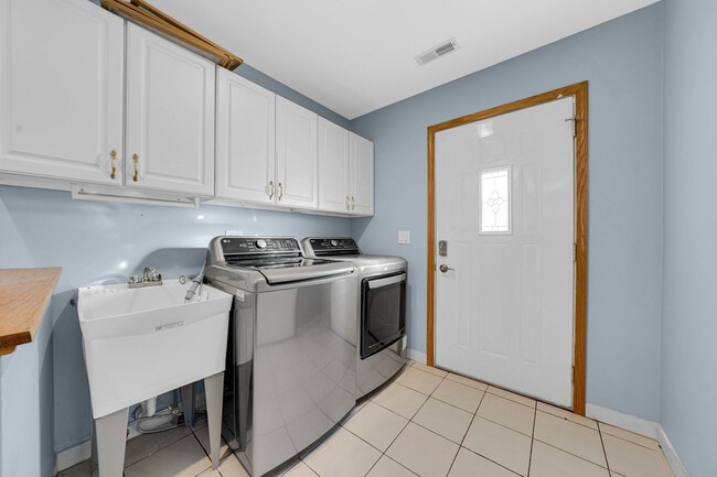 Building Photo - 2226 Shannondale Dr