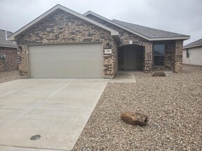 Building Photo - 1329 Masquerade Blvd