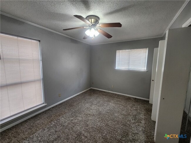 Building Photo - 1807 Janis Dr