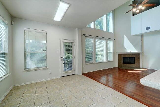 Building Photo - 8227 Liberty Walk Dr