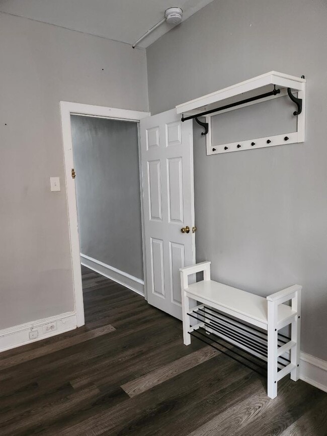 Building Photo - 6515 Germantown Ave