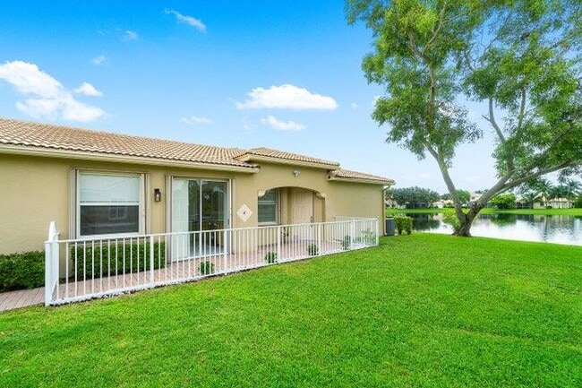 Building Photo - 8593 Mangrove Cay