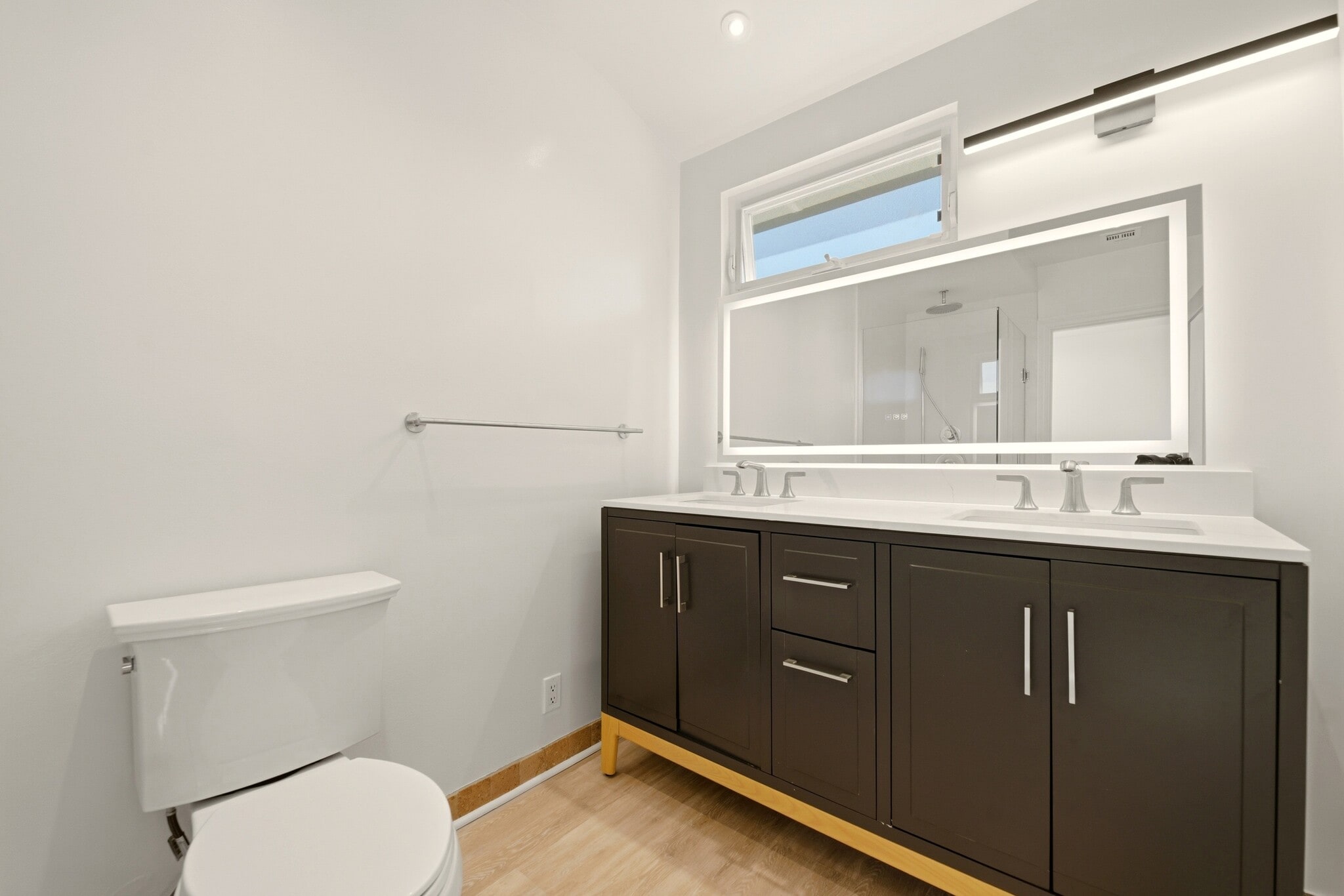 Building Photo - 204 Tranquillo Rd