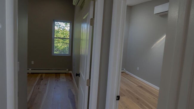 Building Photo - 207 GARDEN St