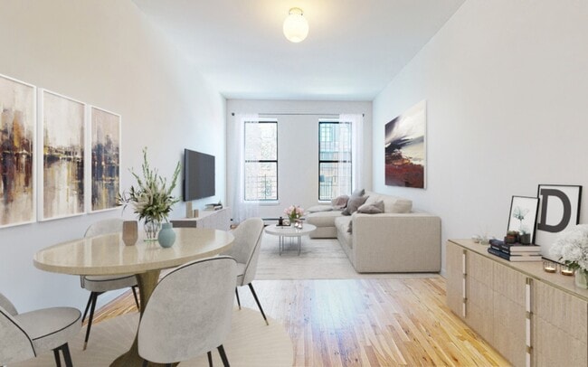 Building Photo - 307 W 113th St