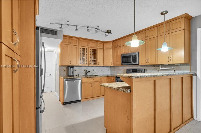 Building Photo - 4011 Meridian Ave