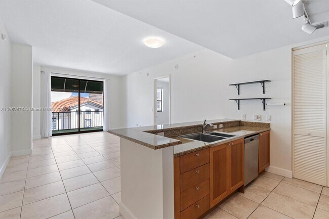 Building Photo - 55 Merrick Way