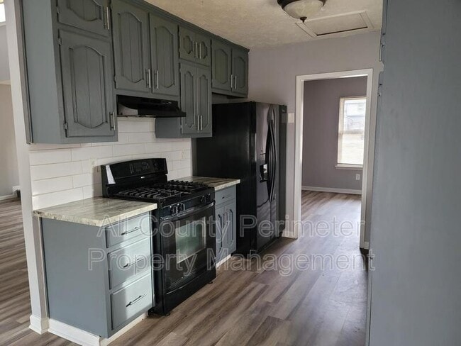 Building Photo - 195 Huntington Ct