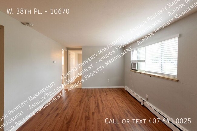 Building Photo - 2 Bed 1 Bath Unit for Rent in Wheat Ridge!