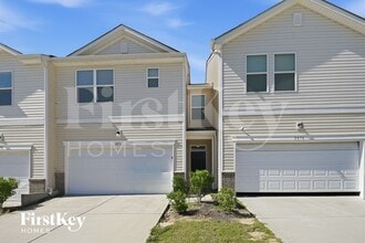 Building Photo - 2076 Cypress Village Dr NW