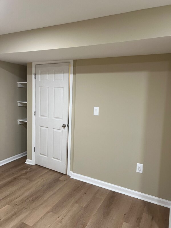 Building Photo - 20 Aster Ln