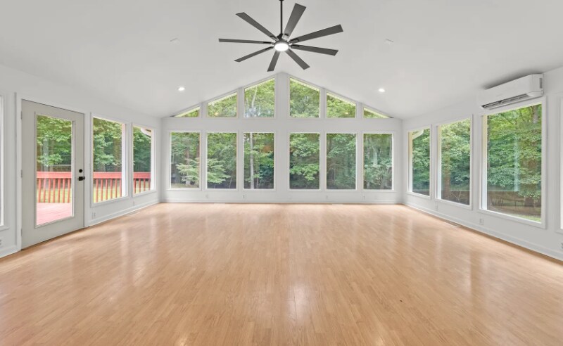 Building Photo - 3204 Manor Ridge Dr