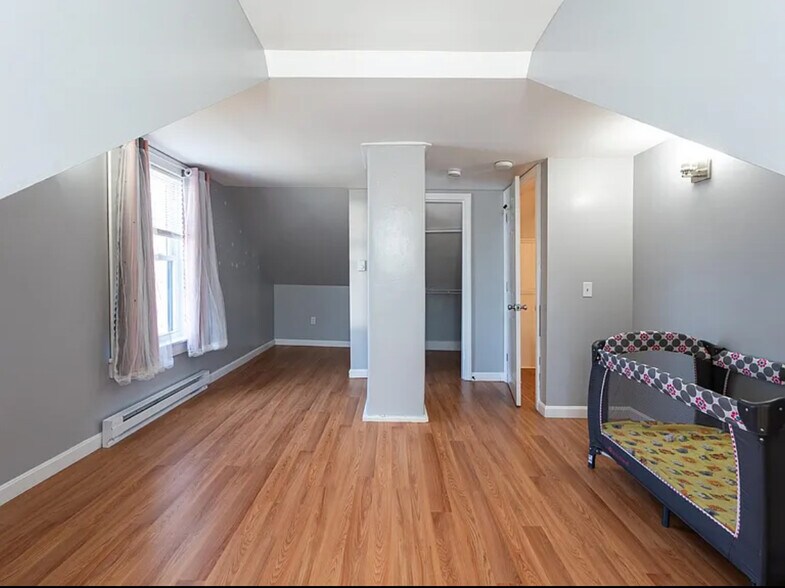 Bedroom 3 - 39 South Ave
