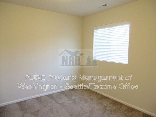 Building Photo - 1917 201st St E