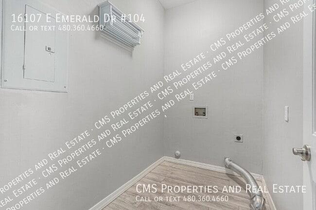 Building Photo - 16107 E Emerald Dr