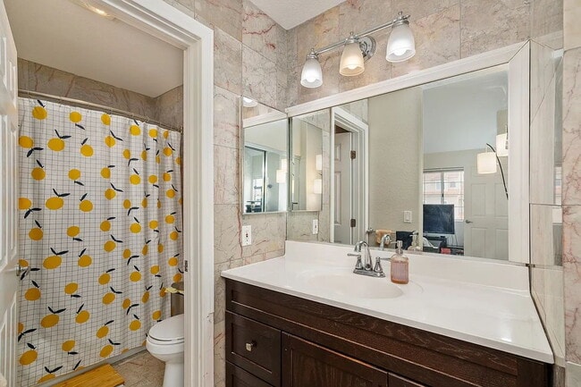Building Photo - "Charming 1-Bed Oasis with Full Bath in Prime San Diego Location – 3635 Third Avenue"