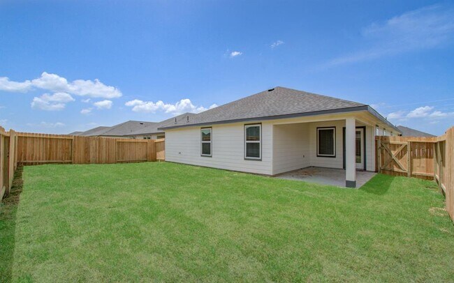 Building Photo - 8707 Shumard Oak Dr