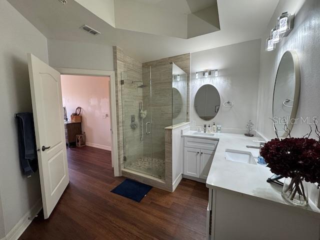 Building Photo - 513 Mirasol Cir