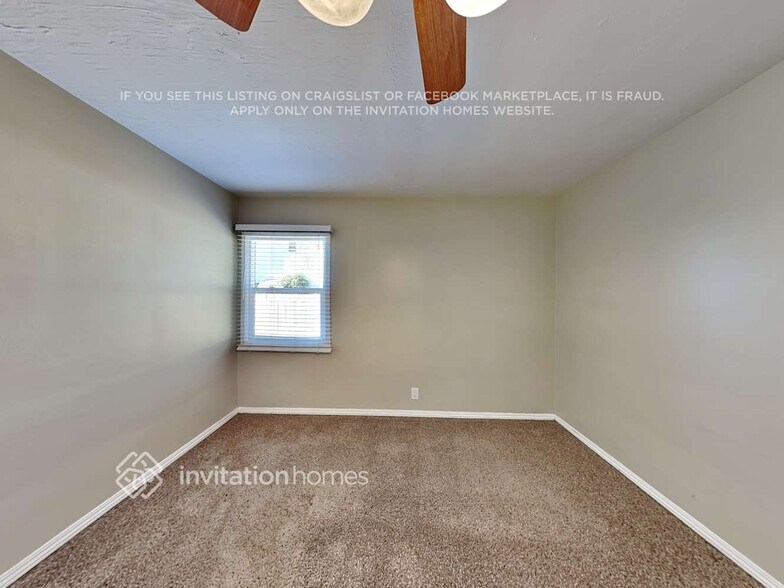 Building Photo - 6828 Nevada Ave