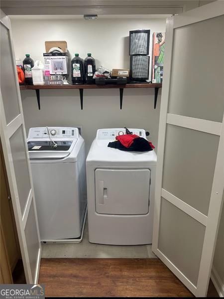 Building Photo - 2434 Rockcliff Rd SE