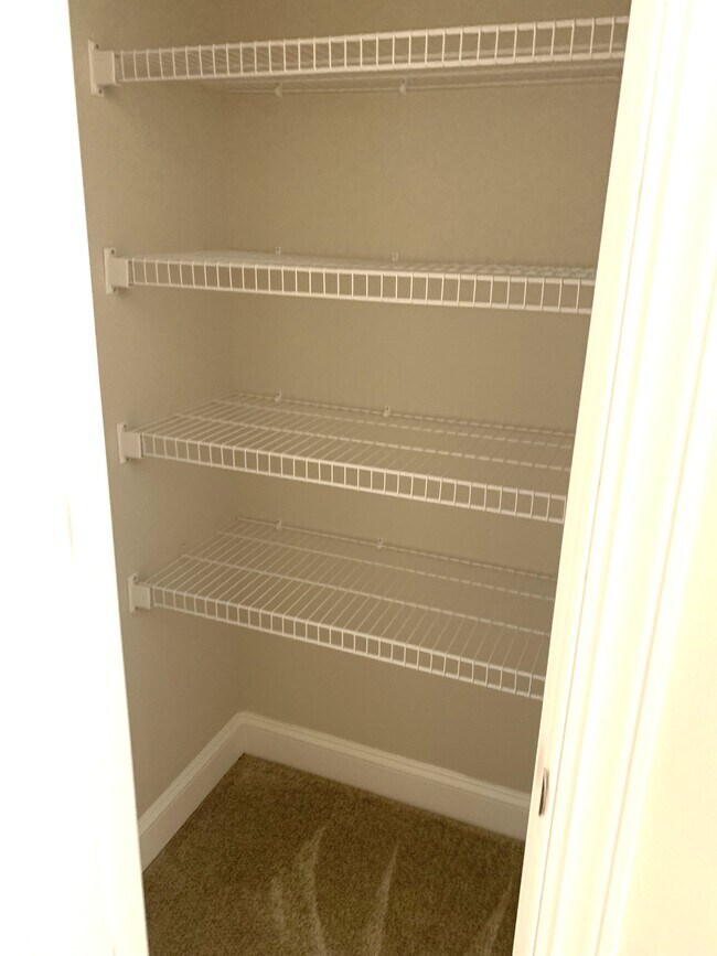 Building Photo - 1479 Lanterns Rest Rd