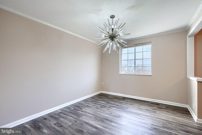 Building Photo - 12321 Boncrest Dr