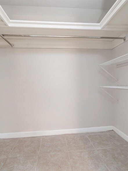 Building Photo - 104 Karde Ln