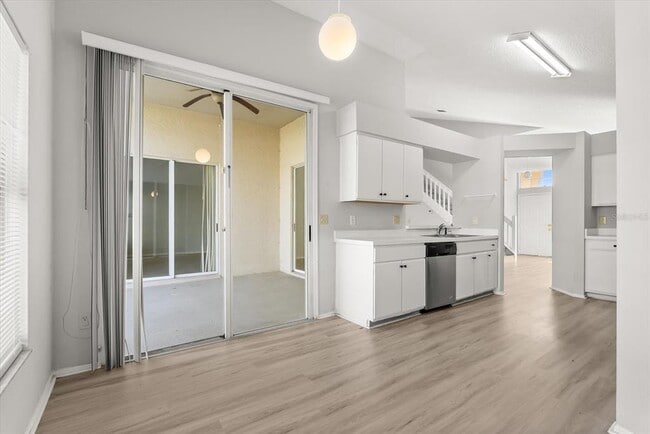 Building Photo - 2612 Brookshire Ct