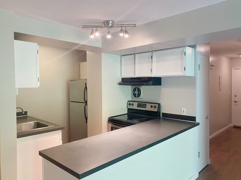 Interior Photo - 2020 Building