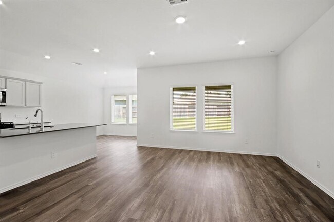 Building Photo - 14207 Yellow Jacket Ct