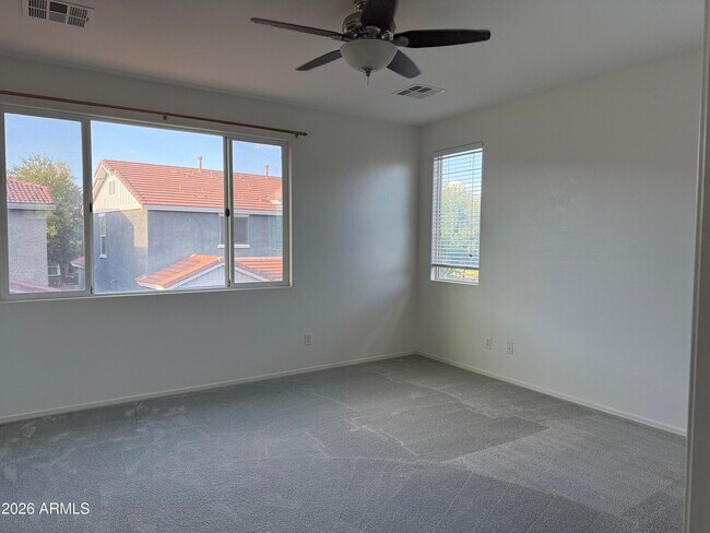 Building Photo - 3446 E Mesquite St