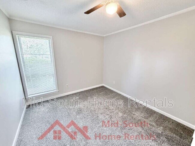 Building Photo - 4457 Walden Glen Cv