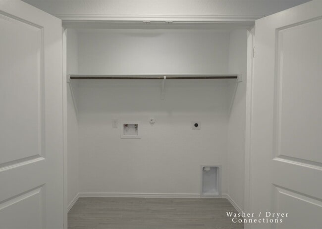 Building Photo - 3-Bed, 2-Bath Haven in a Top-Rated School District!