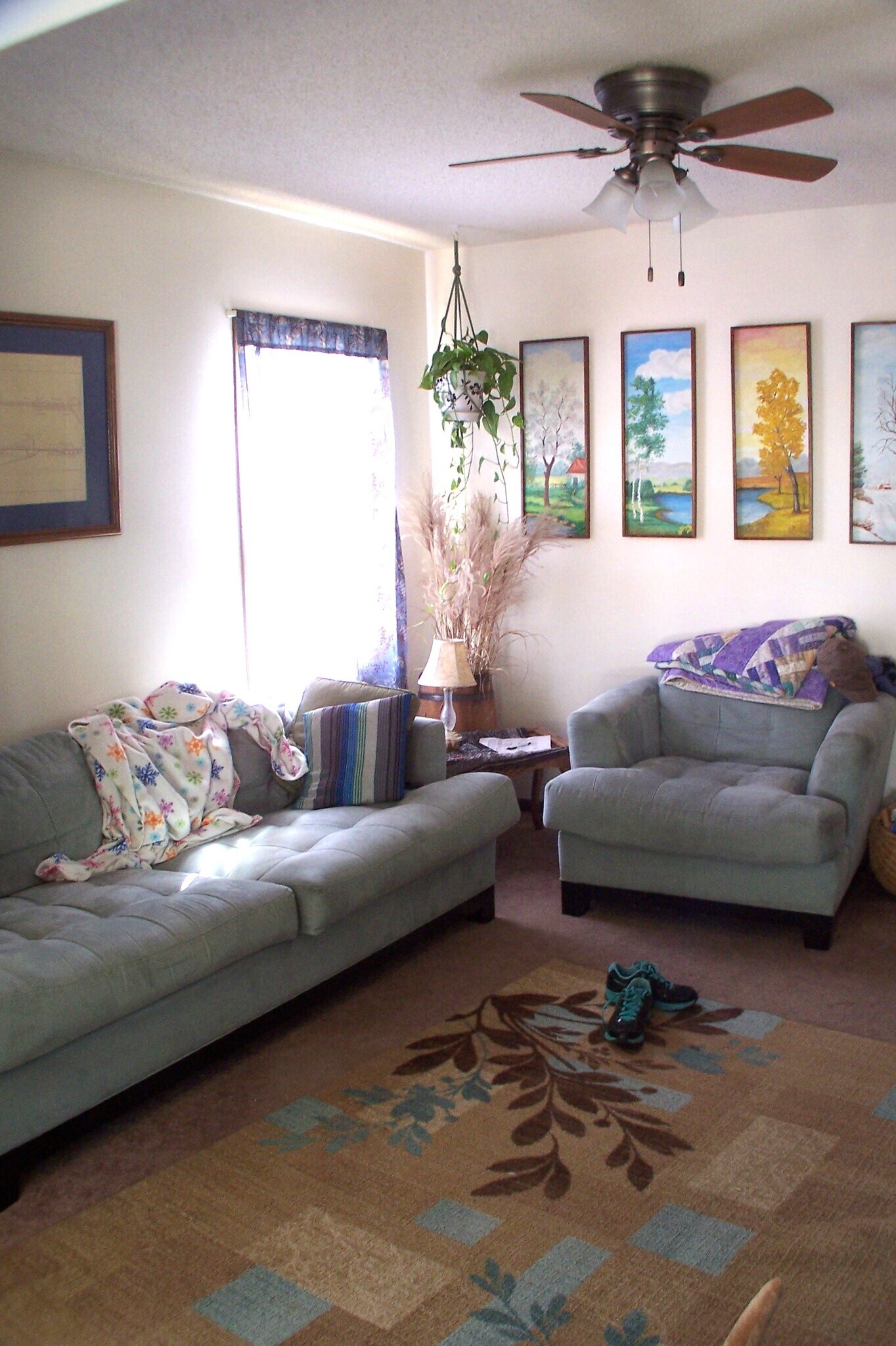 Living - 727 Bolles St