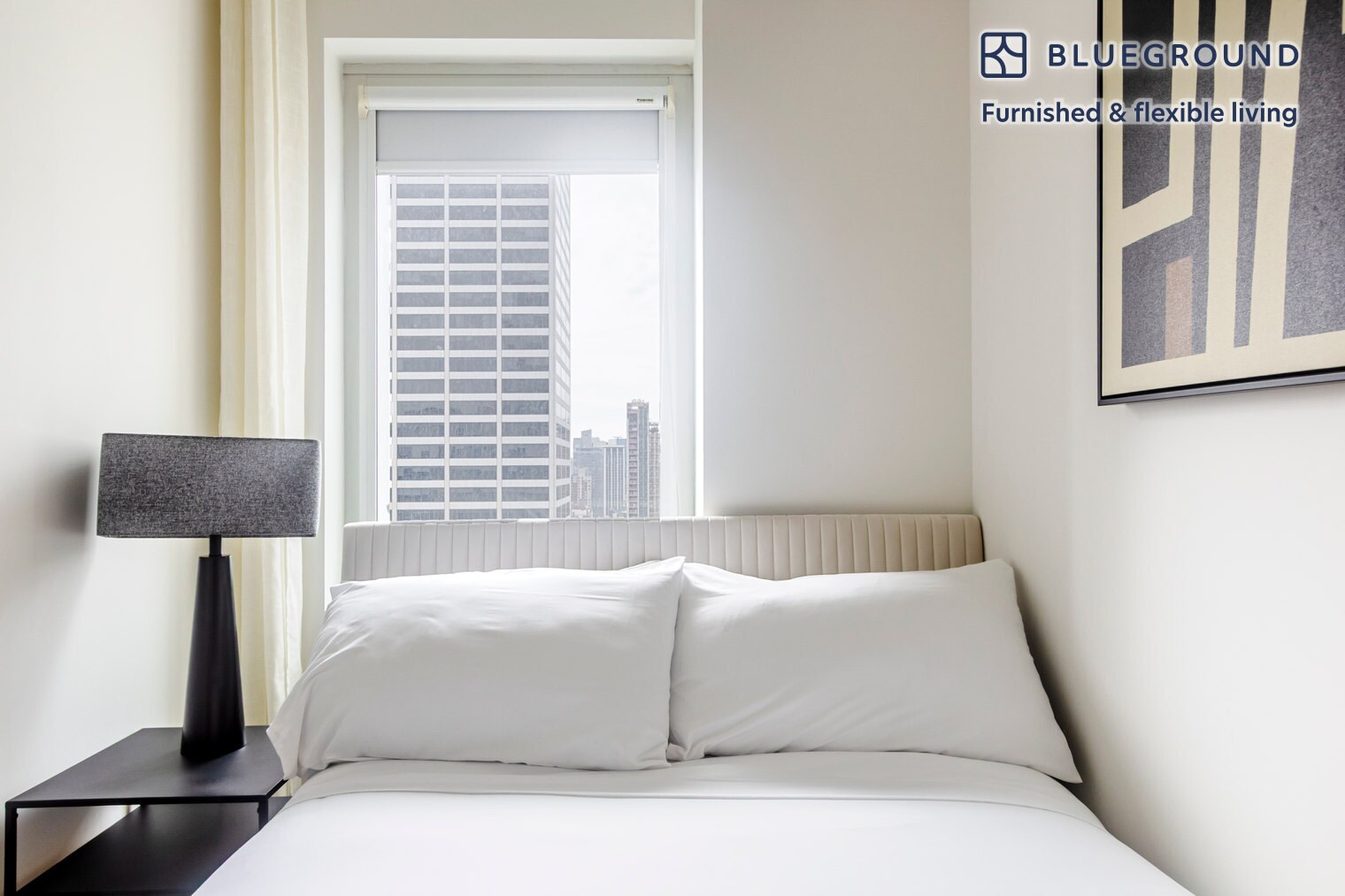 Building Photo - 70 W 45th St