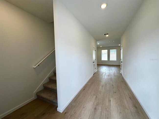 Building Photo - 3129 Brookhollow Wy