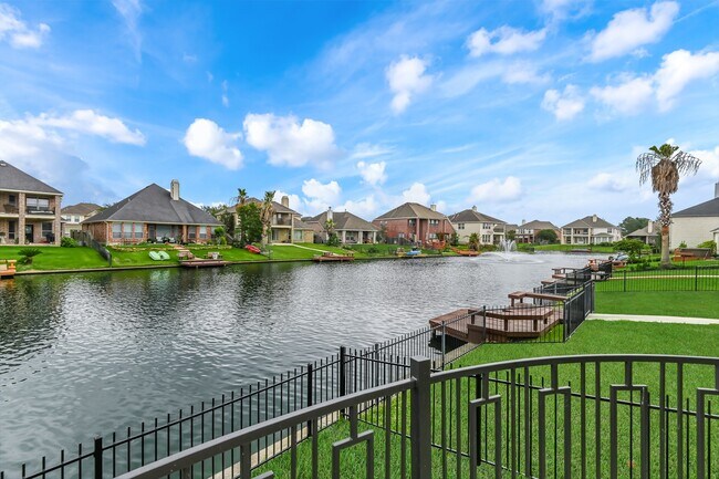 Building Photo - 18022 Dunoon Bay Point Ct