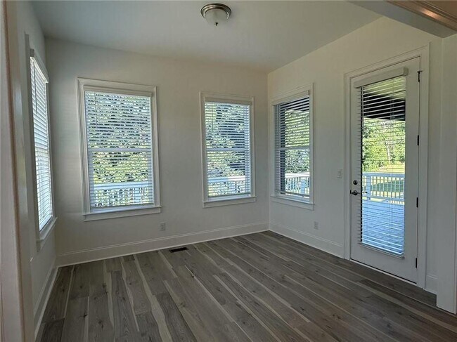 Building Photo - 780 Garden Reserve Ln