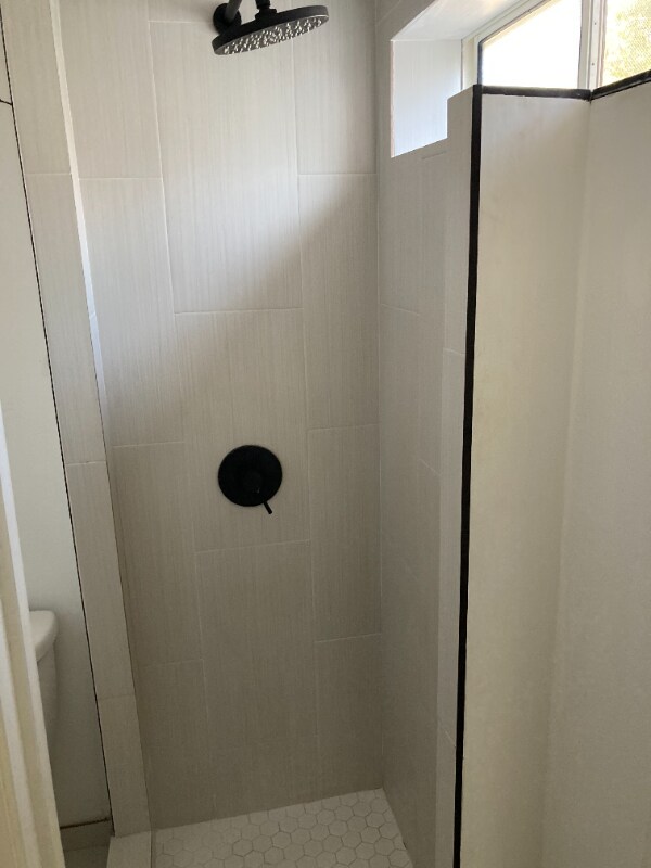 Building Photo - 112 Pauloa Pl