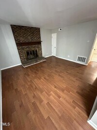 Building Photo - 925 Hearthridge Ct