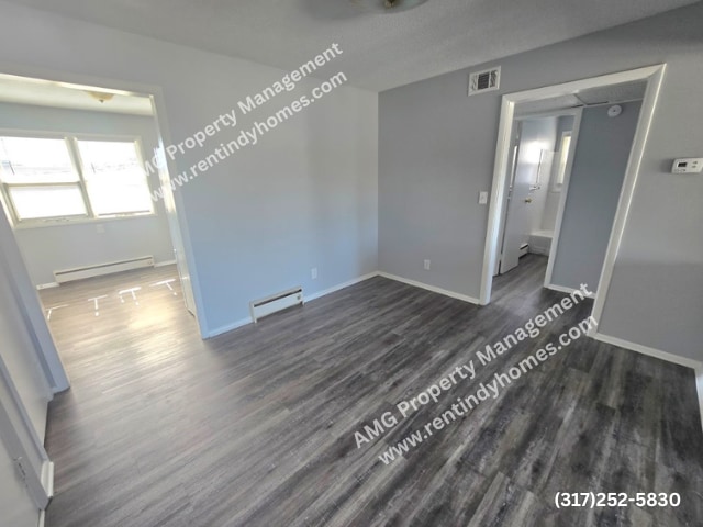 Building Photo - 6037 W 25th St