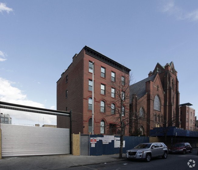 Building Photo - 167 North 6th Street