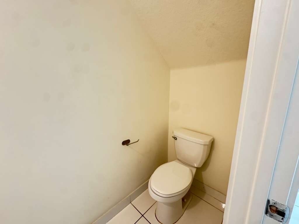 Building Photo - 8311 NW 49th St